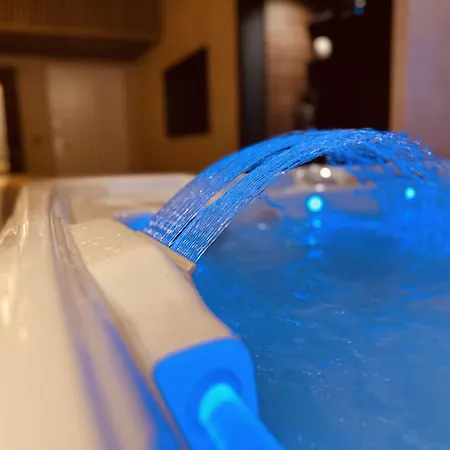 Deluxe & #wabi-sabi#